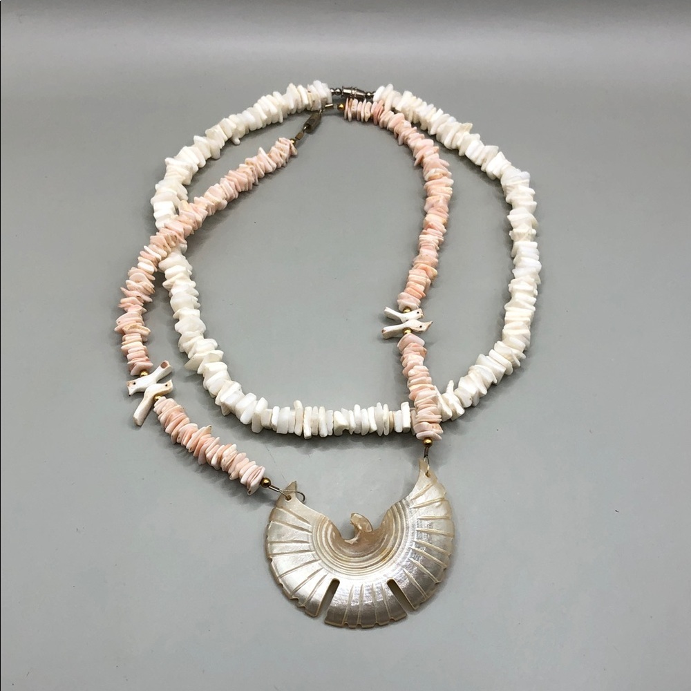 Carved MoP thunderbird Native American Shell Pendant Necklace Totem Birds UNISEX